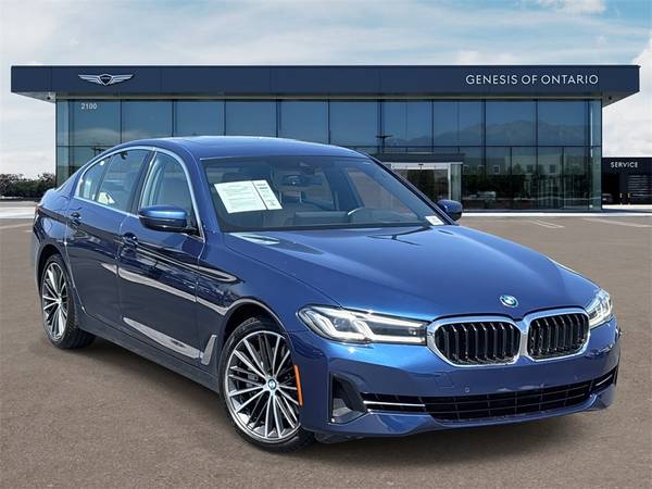 BMW 5 Series with VIN: WBA53BJ07NWX53775