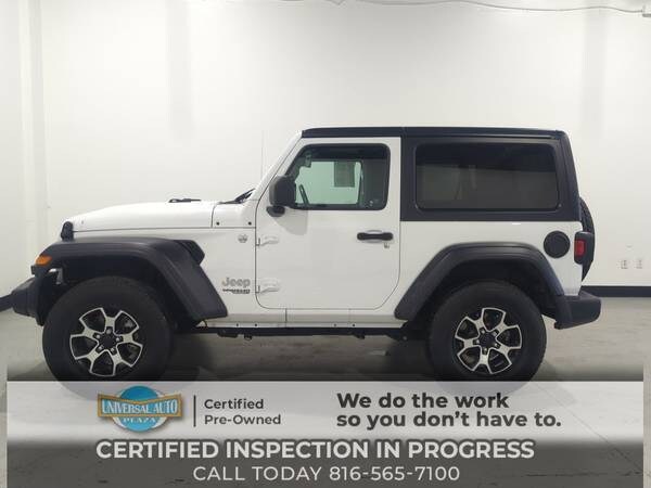 Jeep Wrangler with VIN: 1C4HJXAN8KW609873