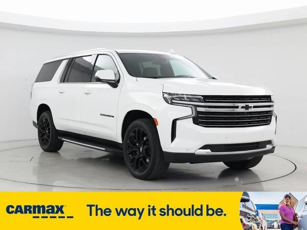 Chevrolet Suburban with VIN: 1GNSKCKD0NR179770