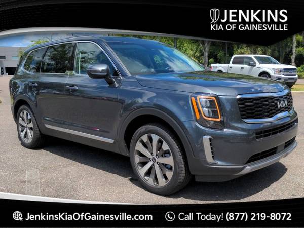 Kia Telluride with VIN: 5XYP34HC6NG265874