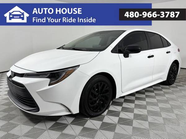 Toyota Corolla with VIN: 5YFB4MDE9RP118075