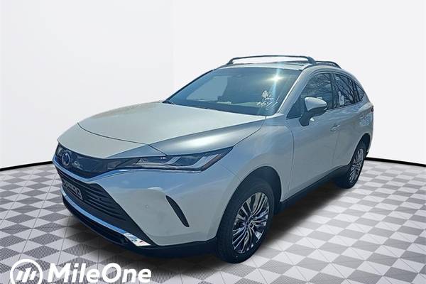 2024 Toyota Venza XLE Hybrid