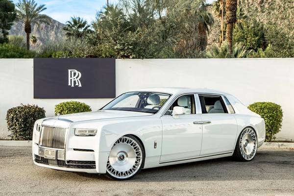 2023 Rolls-Royce Phantom EWB