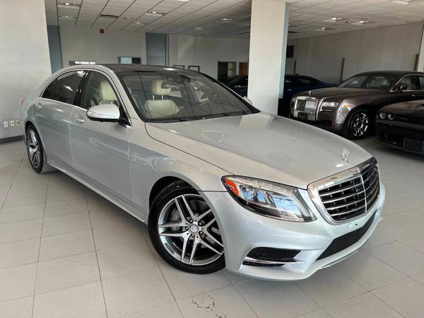 Mercedes-Benz S-Class with VIN: WDDUG8FBXFA119090