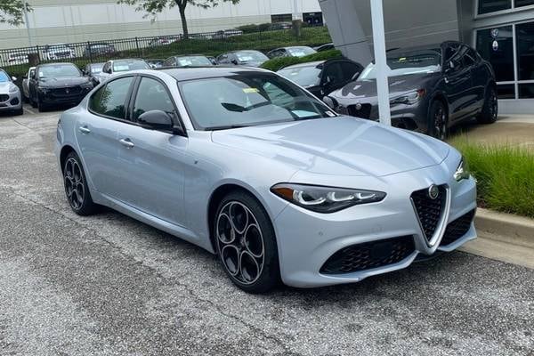 2024 Alfa Romeo Giulia Ti