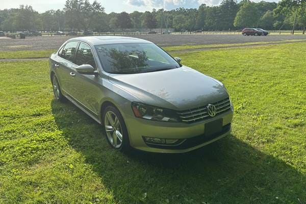 2012 Volkswagen Passat TDI SEL Premium Diesel