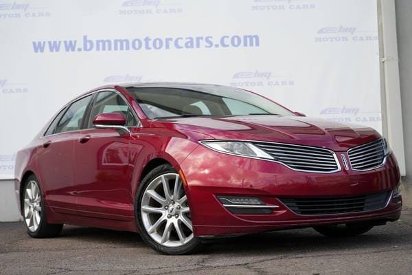 Lincoln MKZ with VIN: 3LN6L2LU7FR603138