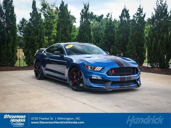 Ford Shelby GT350 with VIN: 1FATP8JZ1H5526372