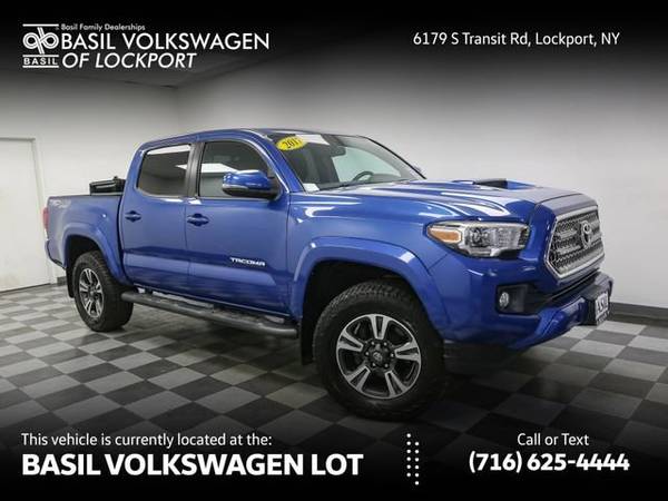 Toyota Tacoma with VIN: 3TMCZ5AN1HM121008