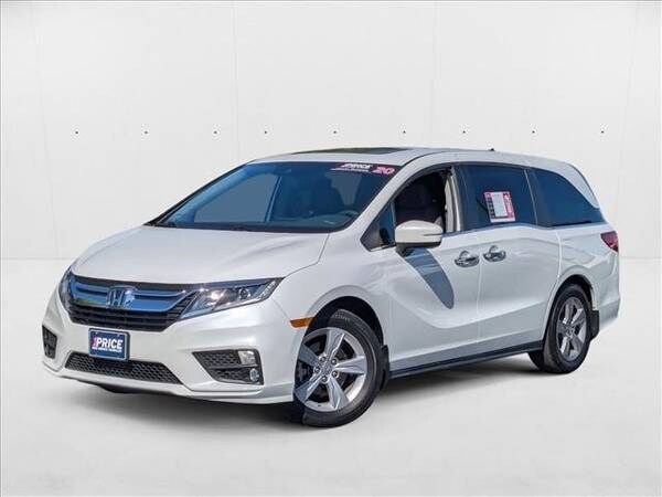 Honda Odyssey with VIN: 5FNRL6H73LB068124