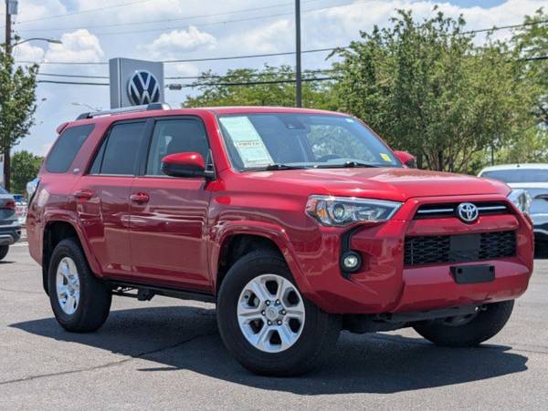 Toyota 4Runner with VIN: JTEEU5JRXR5312598