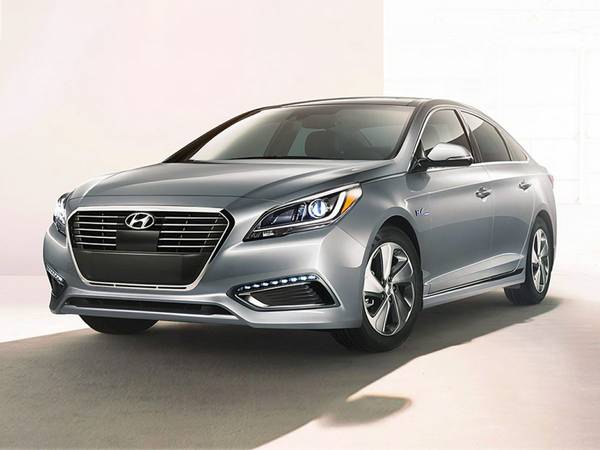 Hyundai Sonata Hybrid with VIN: KMHE24L13HA048461