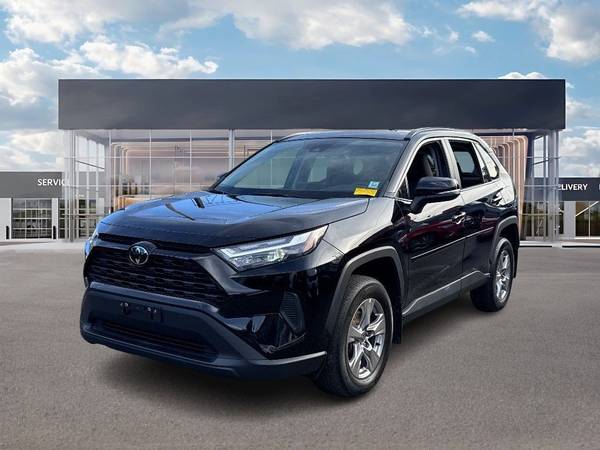Toyota RAV4 with VIN: 2T3P1RFV8NW296262