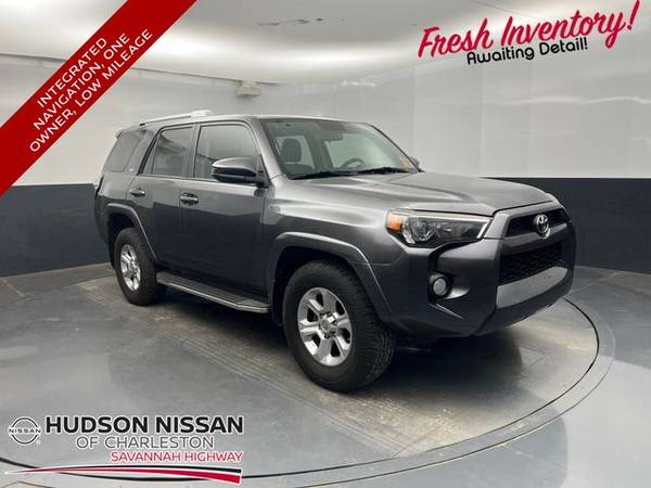 Toyota 4Runner with VIN: JTEZU5JR6H5154518