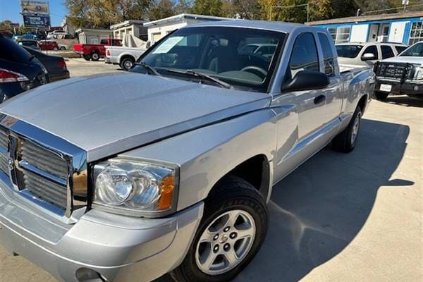 2007 Dodge Dakota ST  Club Cab