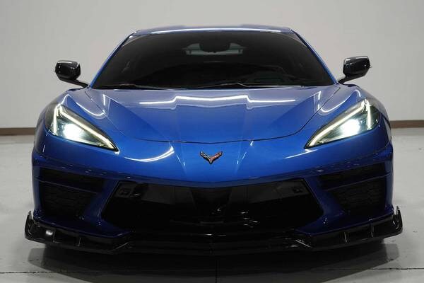 Chevrolet Corvette with VIN: 1G1YB2D41M5107730