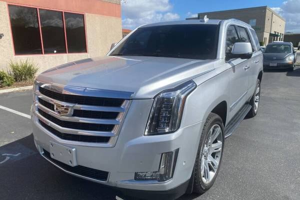 2019 Cadillac Escalade Luxury