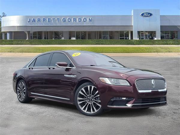 Lincoln Continental with VIN: 1LN6L9SK7K5611536