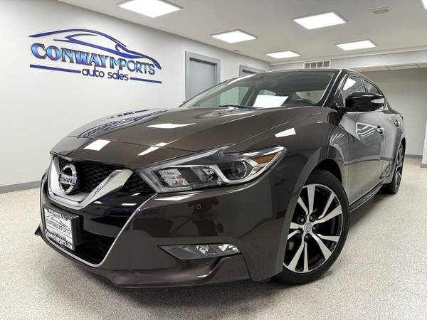 Nissan Maxima with VIN: 1N4AA6AP3GC427011