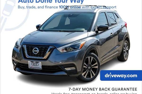 2020 Nissan Kicks SR Hatchback