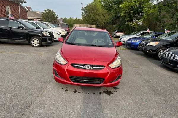 2013 Hyundai Accent GLS