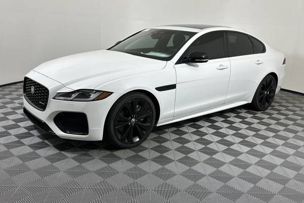 2024 Jaguar XF P250 R-Dynamic SE