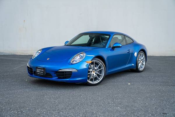 Porsche 911 with VIN: WP0AA2A97FS106324