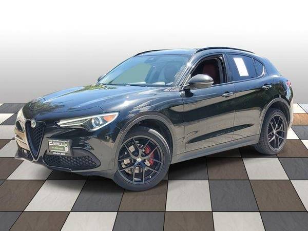 Alfa Romeo Stelvio with VIN: ZASPAJAN2L7C94984
