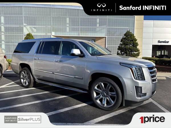 Cadillac Escalade ESV with VIN: 1GYS4JKJ3KR224820