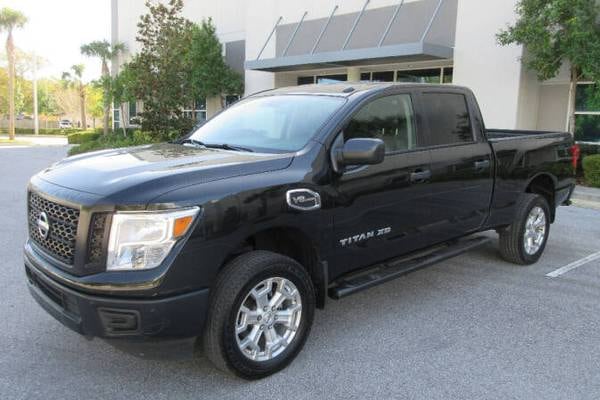 2019 Nissan Titan XD S  Crew Cab