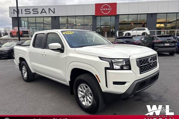 2024 Nissan Frontier SV  Crew Cab