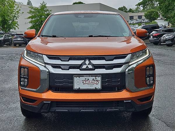 Mitsubishi Outlander Sport with VIN: JA4ARUAU3NU008090