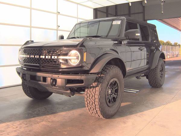 Ford Bronco with VIN: 1FMEE2BP0RLA36324