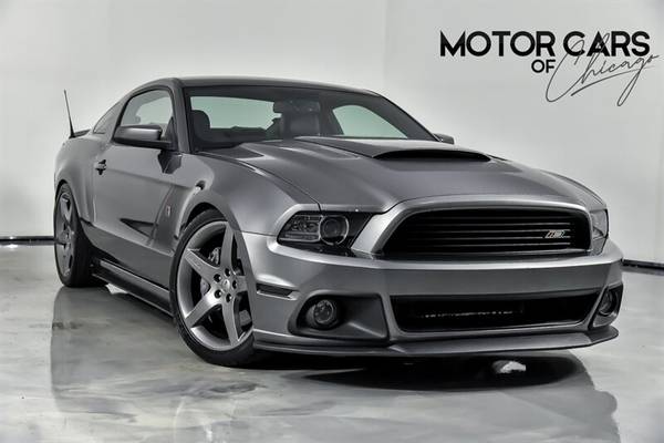 Ford Mustang with VIN: 1ZVBP8CF1E5323306