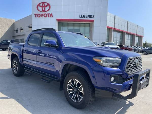 Toyota Tacoma with VIN: 3TMCZ5AN6NM481175