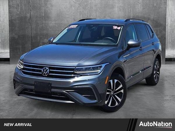 Volkswagen Tiguan with VIN: 3VVFB7AX6RM039048