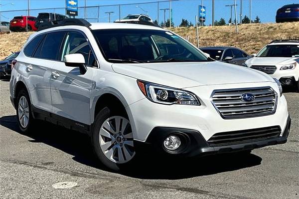 Subaru Outback with VIN: 4S4BSACC2H3257990