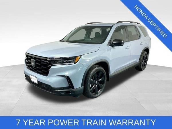 Honda Pilot with VIN: 5FNYG1H98SB030827