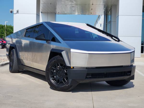 Tesla Cybertruck with VIN: 7G2CEHED3RA003945