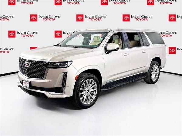 Cadillac Escalade ESV with VIN: 1GYS4KKL2NR194253