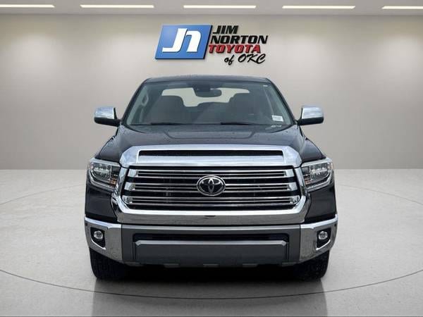 Toyota Tundra with VIN: 5TFAY5F12LX938149