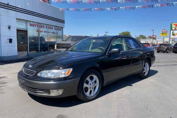 2000 Lexus ES 300 Base