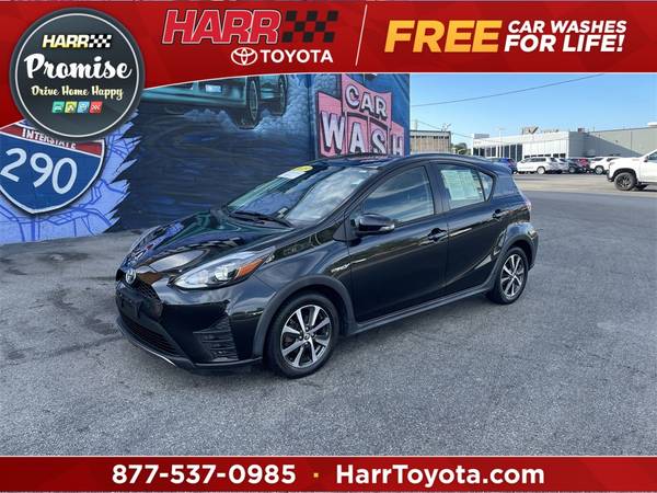 Toyota Prius c with VIN: JTDKDTB3XJ1606374