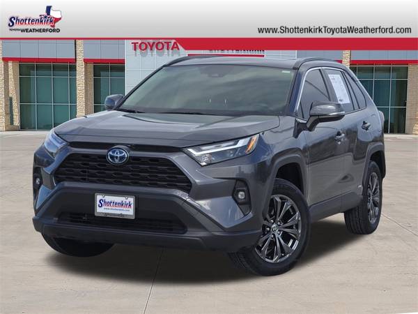 Toyota RAV4 Hybrid with VIN: JTMB6RFV7PD102459