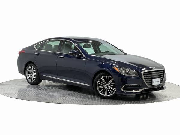 Genesis G80 with VIN: KMHGN4JE5JU250566