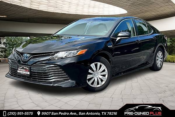 Toyota Camry Hybrid with VIN: 4T1C31AK7LU016103