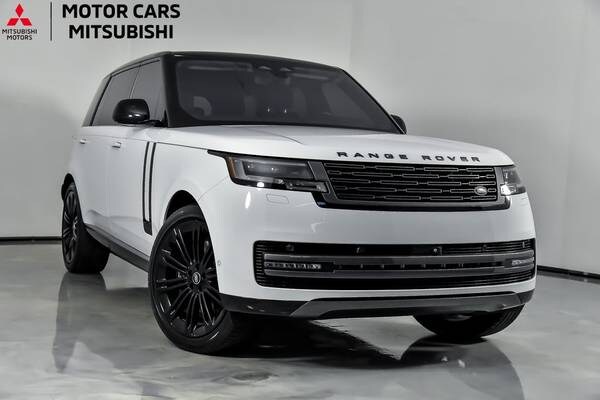 Land Rover Range Rover with VIN: SALKPBE70NA003349