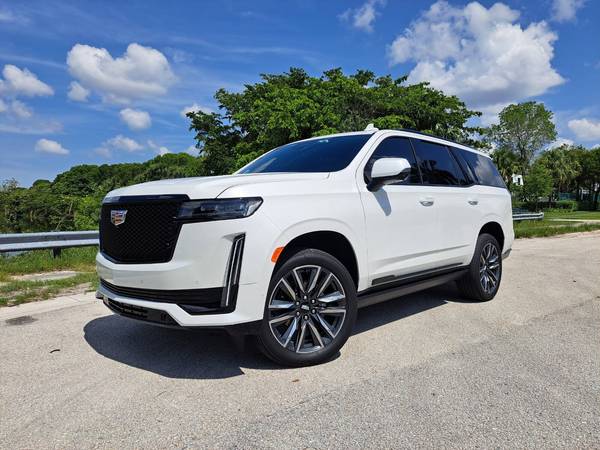 Cadillac Escalade with VIN: 1GYS3FKL9PR546337