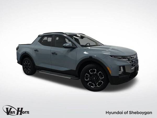 Hyundai Santa Cruz with VIN: 5NTJCDAE2PH074712