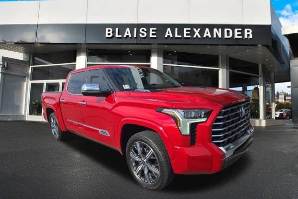 2023 Toyota Tundra Capstone Hybrid CrewMax